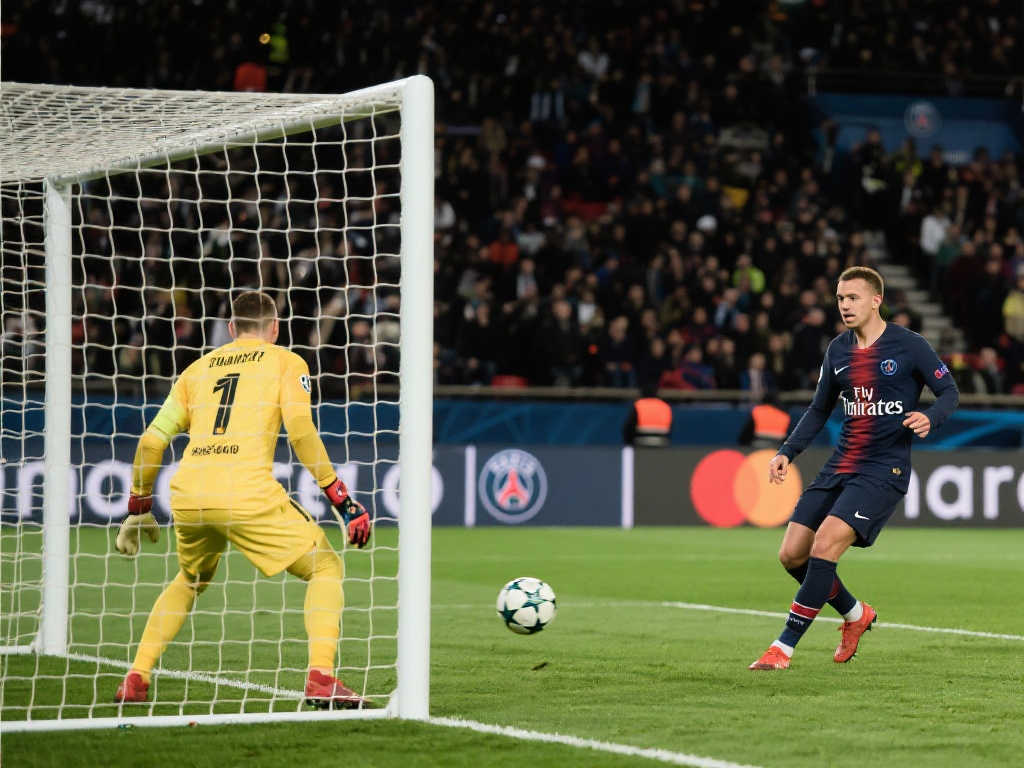 中保持冷静 中保持冷静